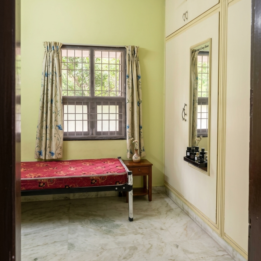 Single Bedroom
